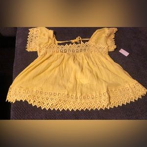Beautiful, yellow babydoll shirt